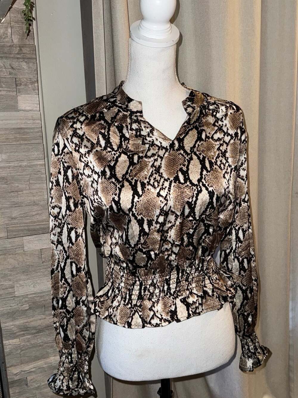 Jon & Anna Blouse Size S Snakeskin Print Smocked Waist